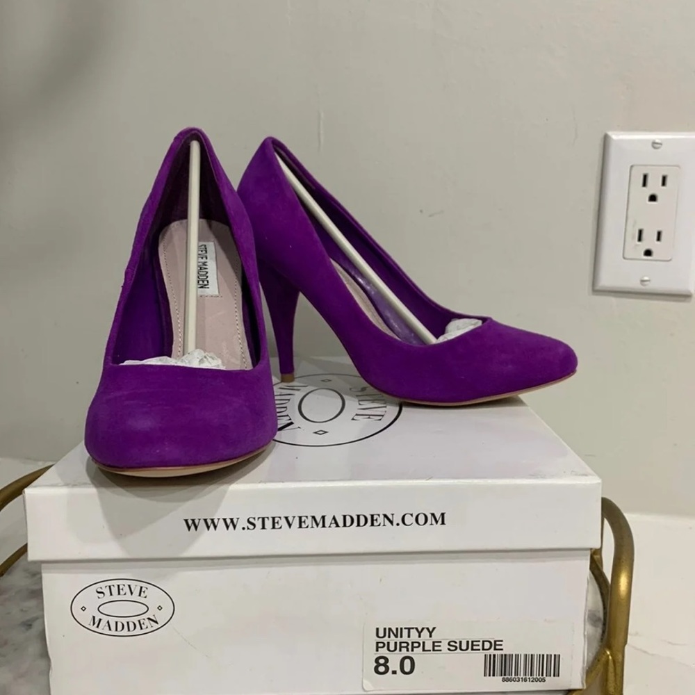 Steve Madden Unity Purple Suede Round Toe Pumps - image 1